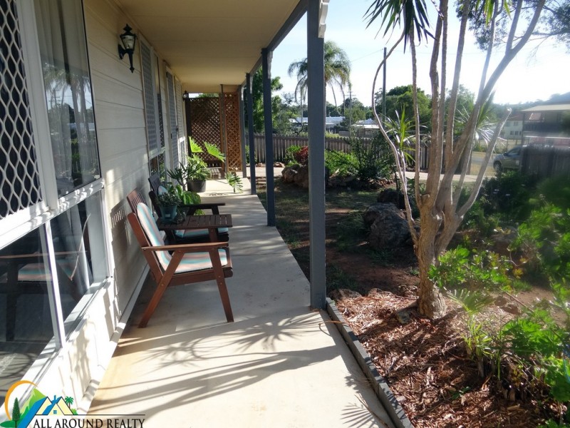 13 Muir Street, Blackbutt QLD 4306