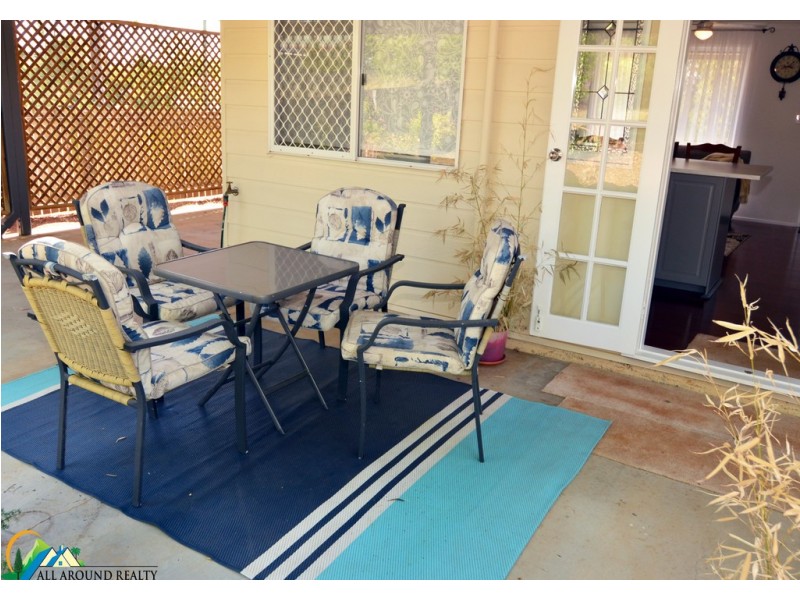 13 Muir Street, Blackbutt QLD 4306