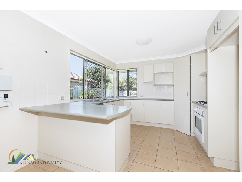 5 Mowbray Court, Kallangur QLD 4503