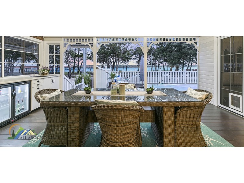 13 Sylvan Beach Esplanade, Bribie Island QLD 4507