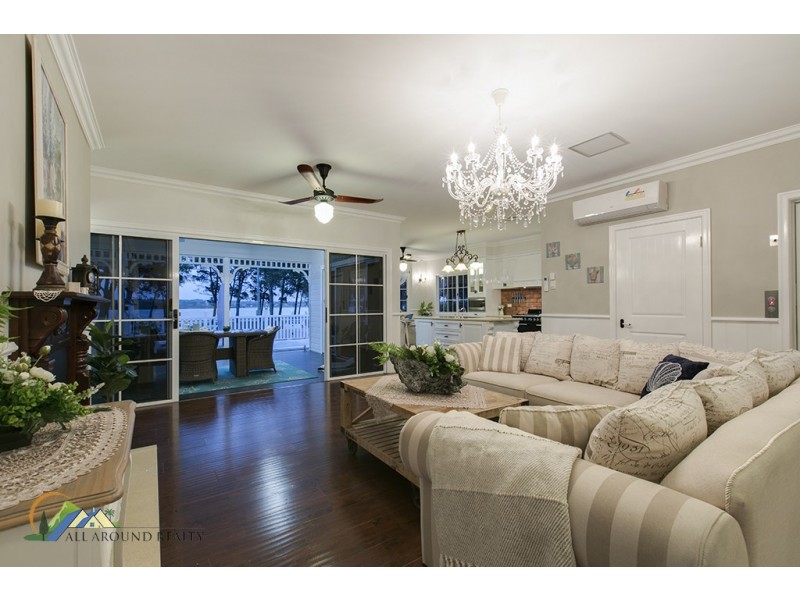 13 Sylvan Beach Esplanade, Bribie Island QLD 4507