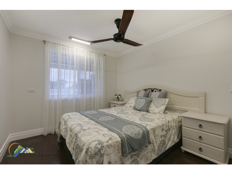 13 Sylvan Beach Esplanade, Bribie Island QLD 4507