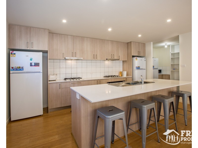 9 Katelyn Court, Waurn Ponds VIC 3216