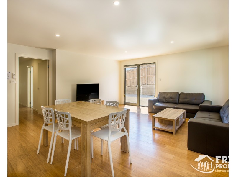 9 Katelyn Court, Waurn Ponds VIC 3216