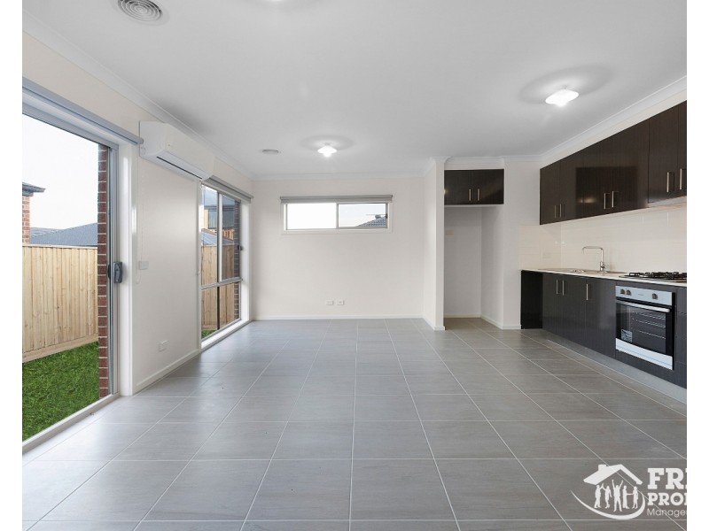 34 Aviation Drive, Mount Duneed VIC 3216