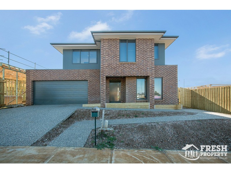 5/10 Chablis Court, Waurn Ponds VIC 3216