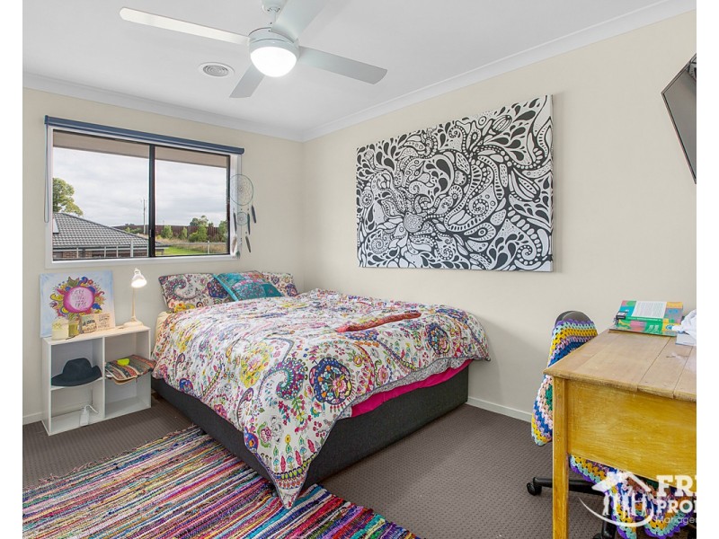 10 Chablis Court, Waurn Ponds VIC 3216