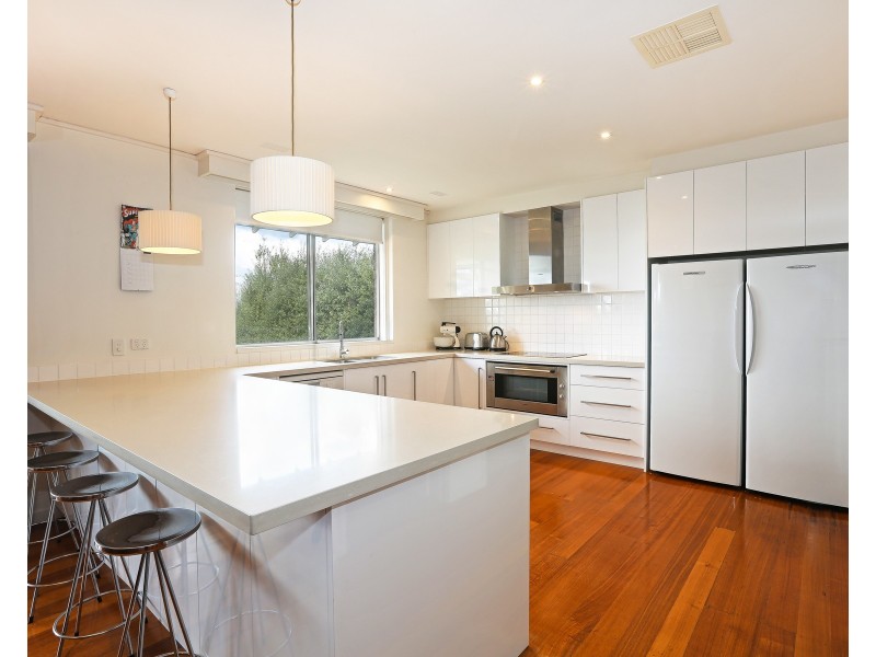 123 Thornhill Road, Highton VIC 3216