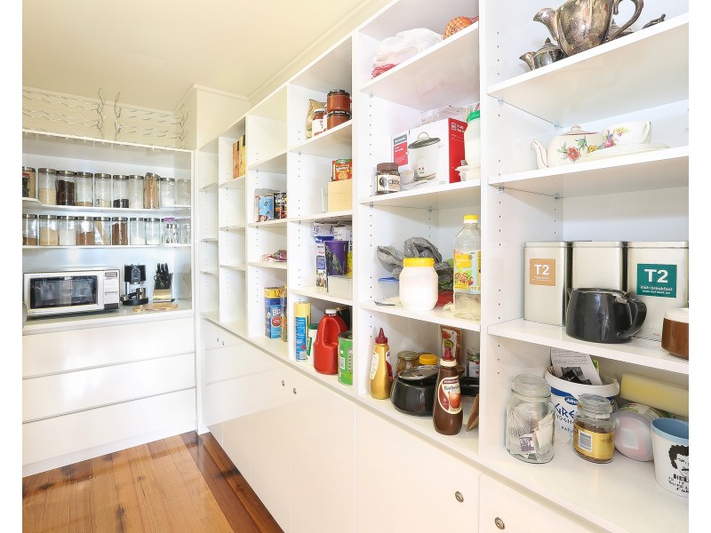 123 Thornhill Road, Highton VIC 3216