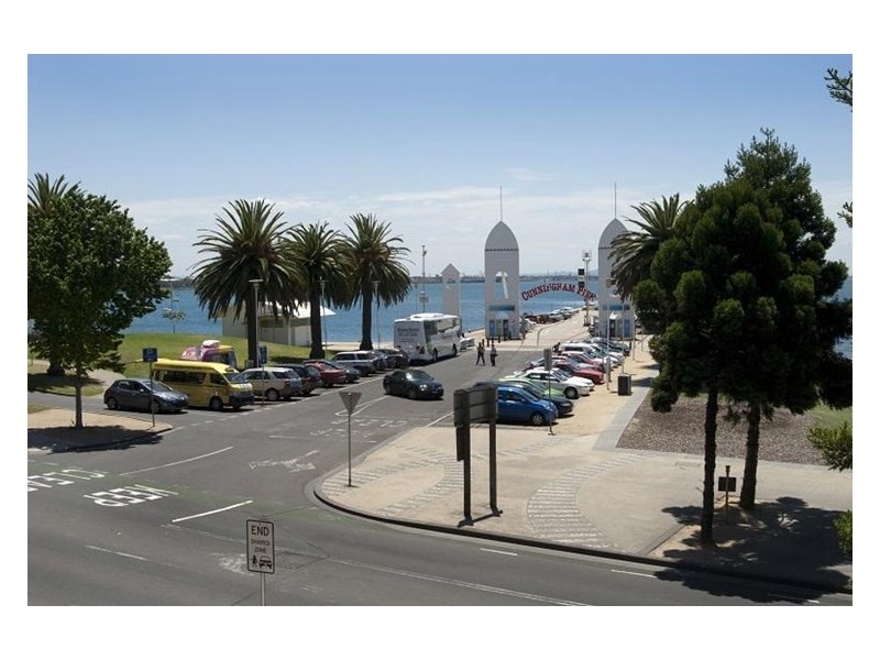 701/100 Western Beach Road, Geelong VIC 3220