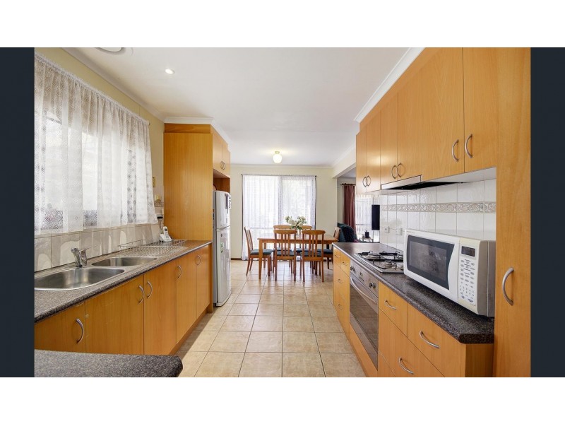 15 Winter Street, Belmont VIC 3216