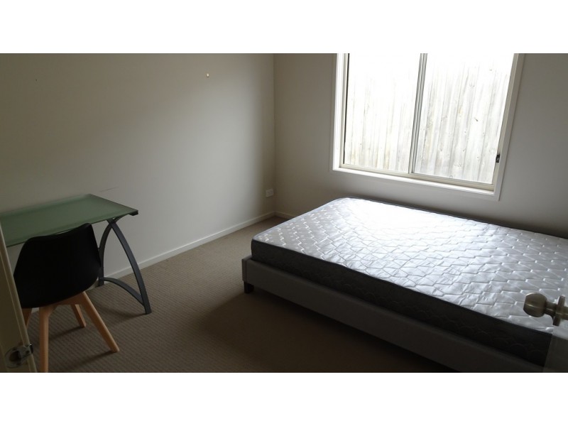 9-11 Diaz Drive, Grovedale VIC 3216