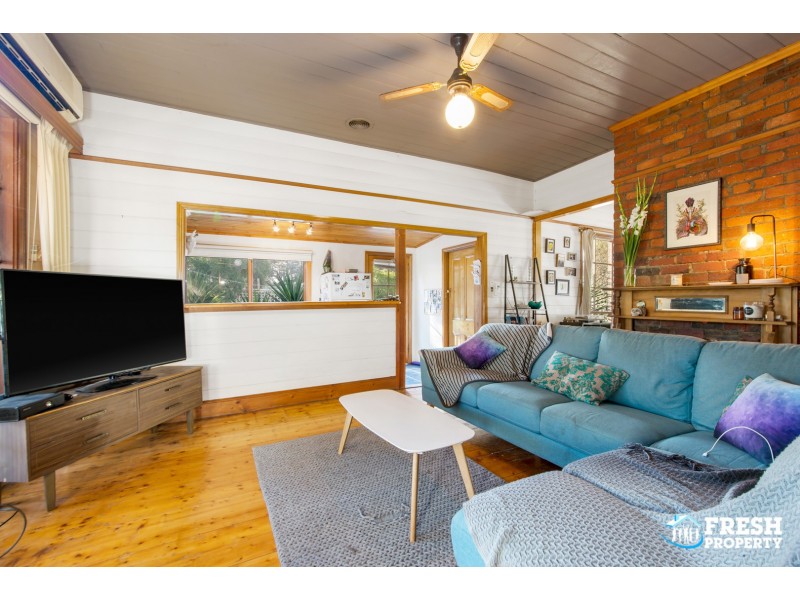 16 Boston Road, Torquay VIC 3228