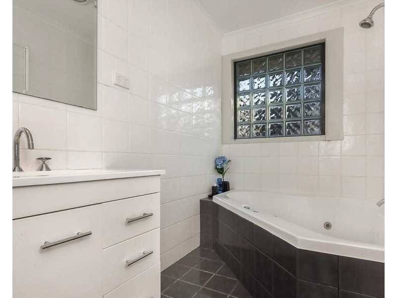 61 Peter Street, Grovedale VIC 3216