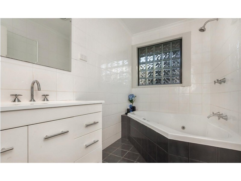 61 Peter Street, Grovedale VIC 3216