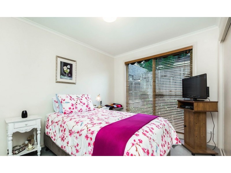 2/130 West Fyans Street, Newtown VIC 3220