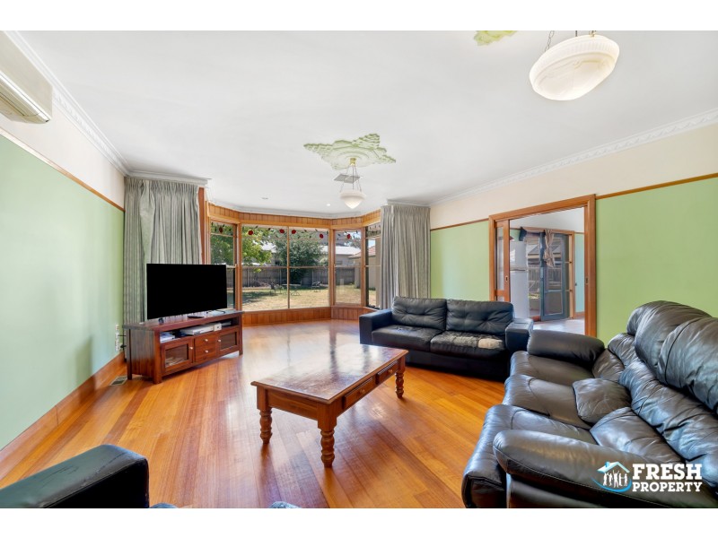 15 Brownbill St, East Geelong VIC 3219