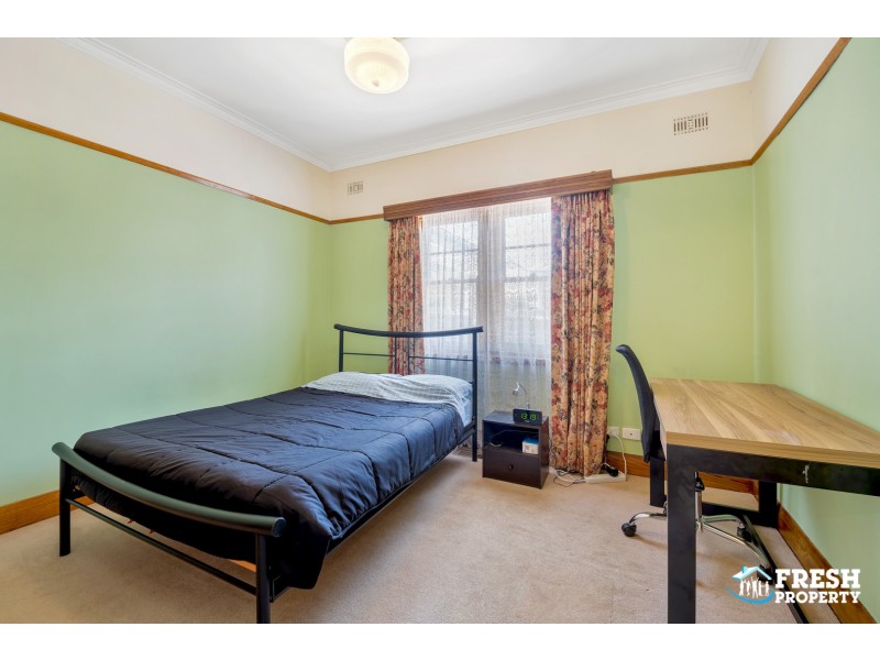 15 Brownbill St, East Geelong VIC 3219