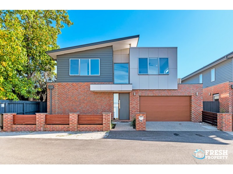 14 Allen St, Newtown VIC 3220