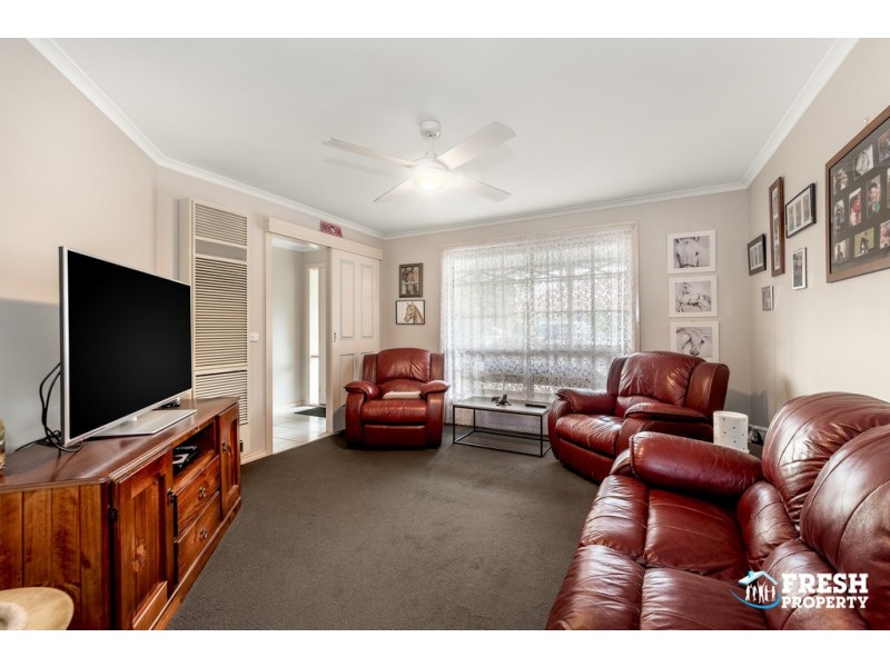 25 Looker St, Lara VIC 3212