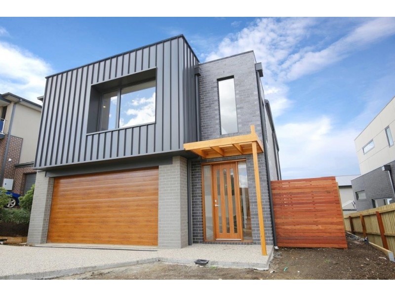 4B Meltham Avenue, Highton VIC 3216