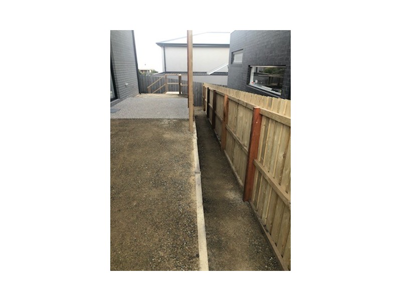 4B Meltham Avenue, Highton VIC 3216