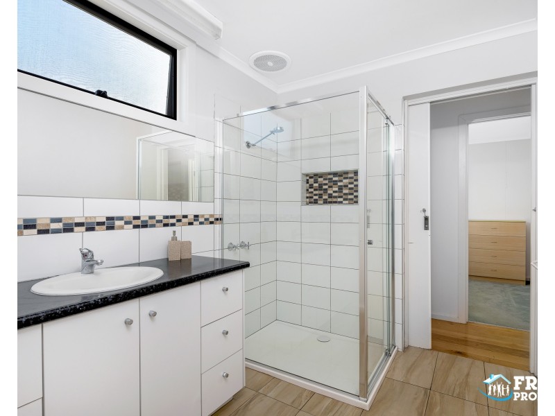 62 Reserve Rd, Grovedale VIC 3216