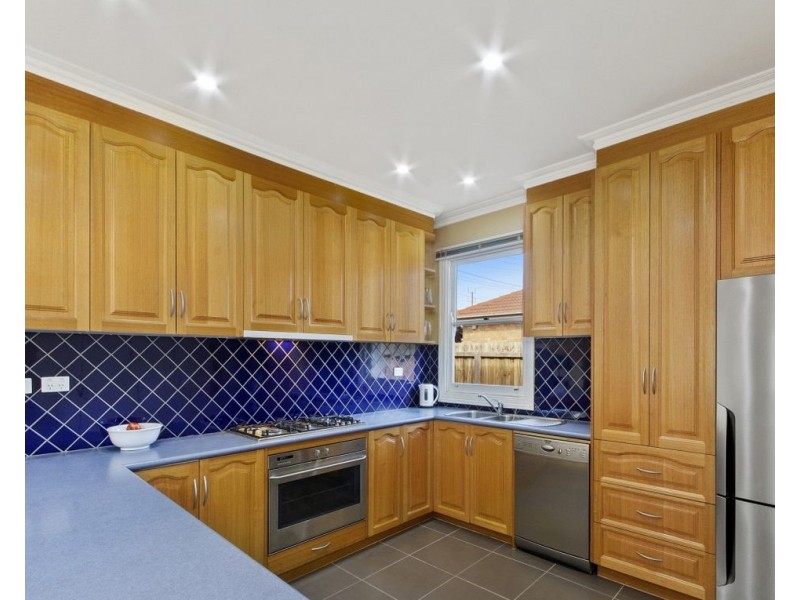 100 Ernest St, Bell Post Hill VIC 3215