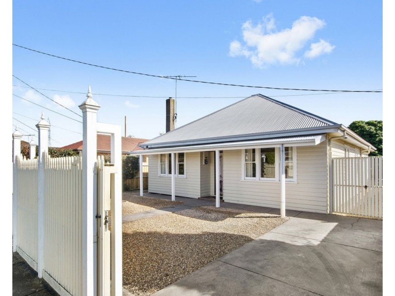100 Ernest St, Bell Post Hill VIC 3215