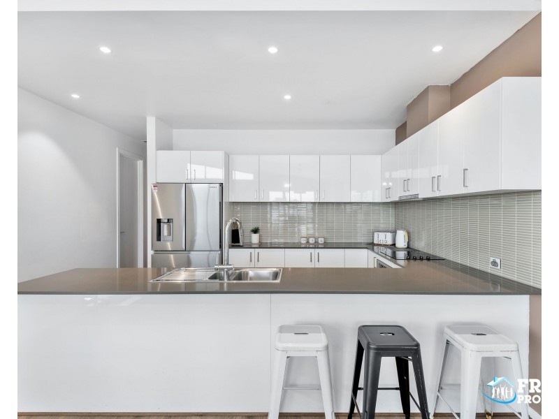 502/8-10 McLarty Place, Geelong VIC 3220