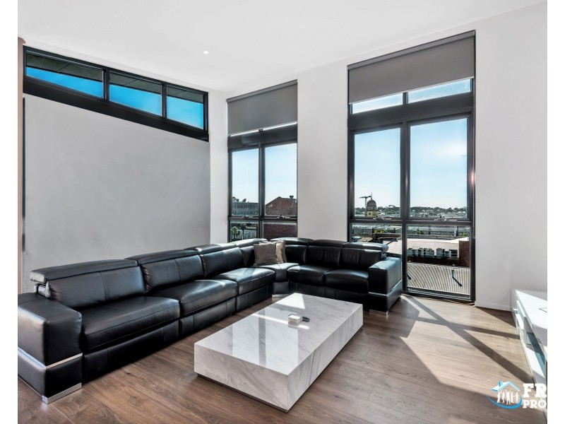 502/8-10 McLarty Place, Geelong VIC 3220