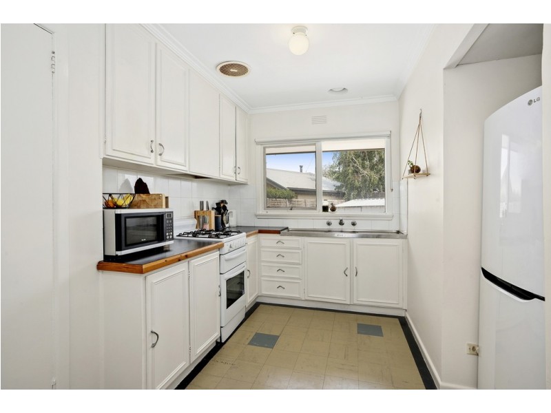 3/1-4 Howe Court, Geelong West VIC 3218
