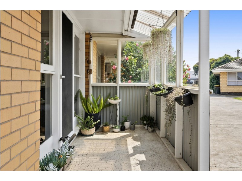 3/1-4 Howe Court, Geelong West VIC 3218