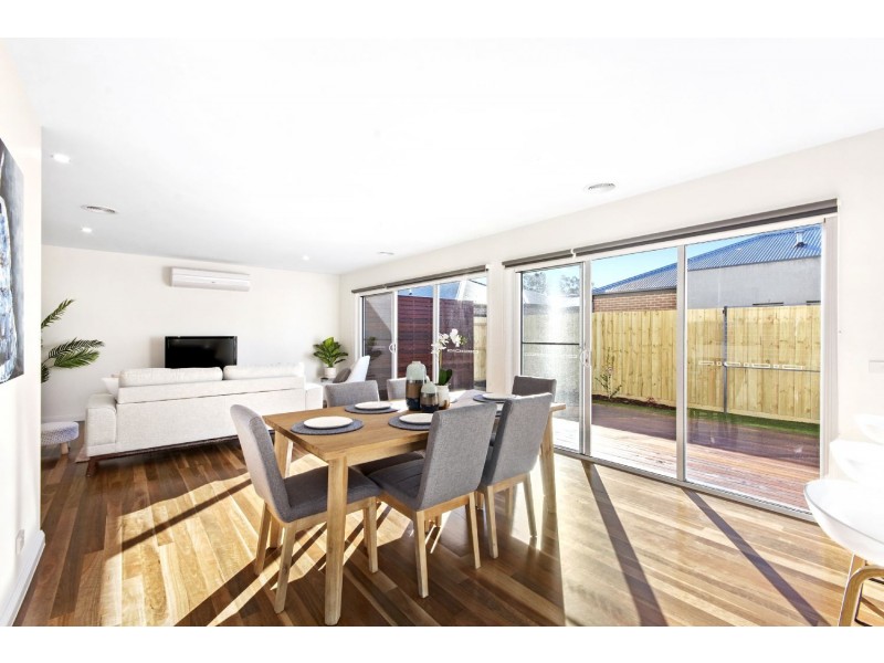 2/36 Heytesbury ST, Herne Hill VIC 3218