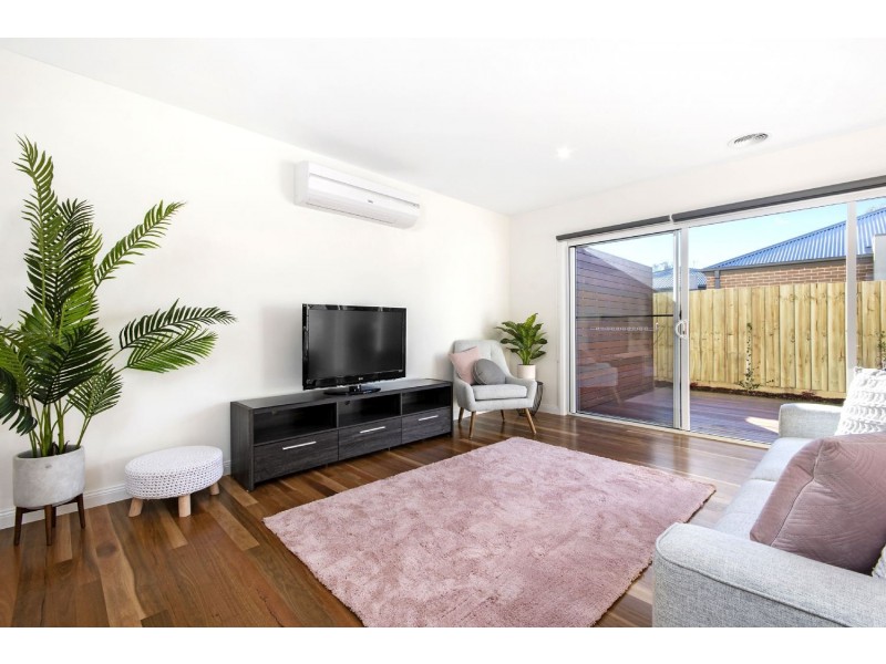 2/36 Heytesbury ST, Herne Hill VIC 3218