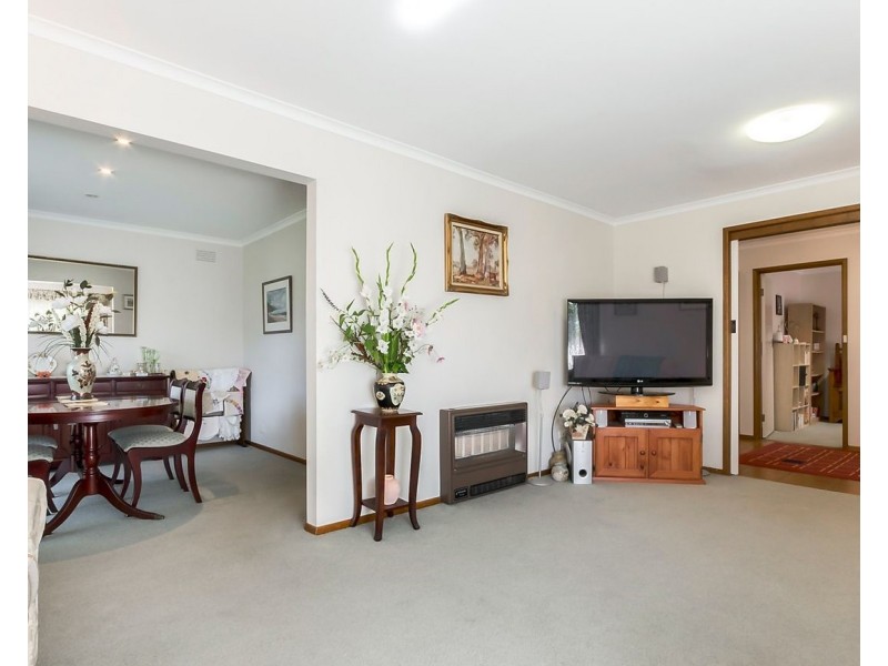 9 Highmont Drive, Belmont VIC 3216
