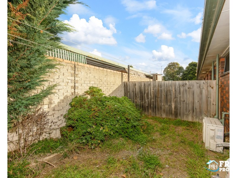 2/220-222 Wilsons Road, Whittington VIC 3219