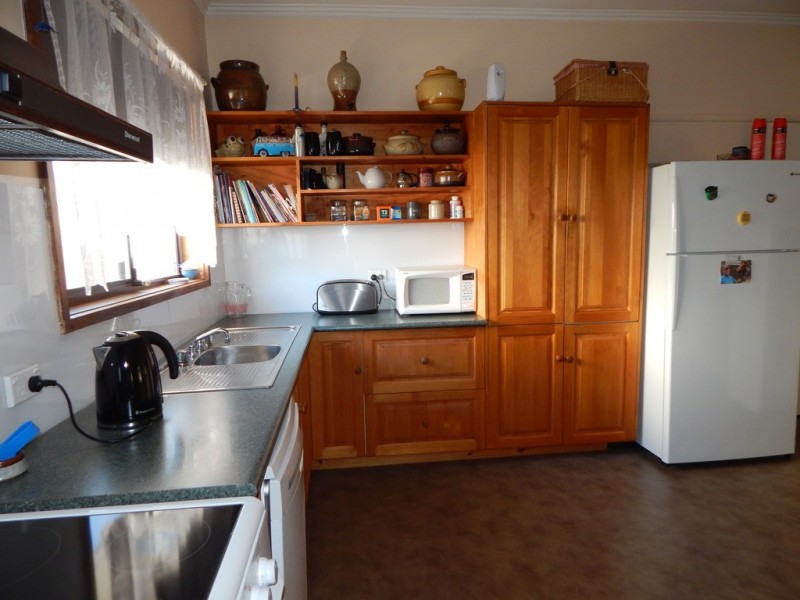 7 Cullen Street, Kerang VIC 3579