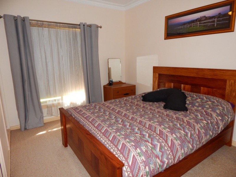 7 Cullen Street, Kerang VIC 3579