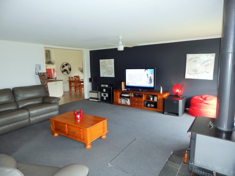 4 Tennyson Street, Quambatook VIC 3540