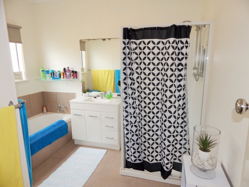 4 Tennyson Street, Quambatook VIC 3540