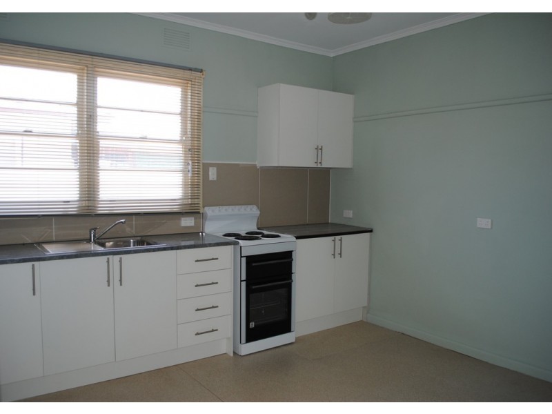 89 Pay Street, Kerang VIC 3579