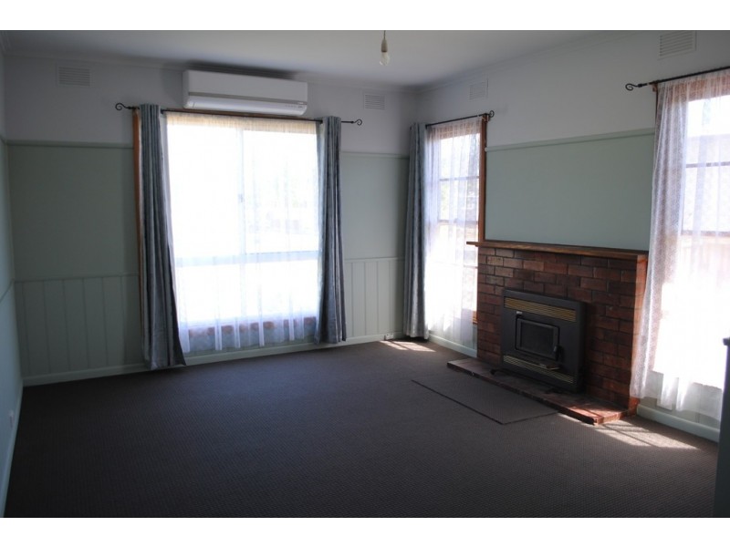 89 Pay Street, Kerang VIC 3579