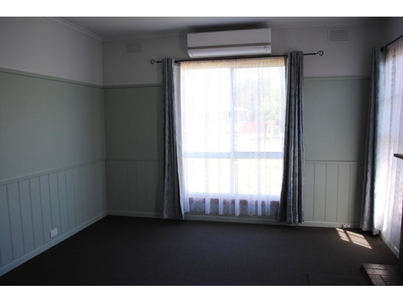 89 Pay Street, Kerang VIC 3579