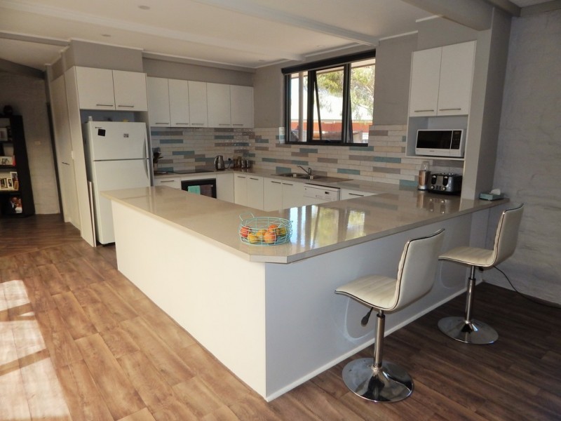 28 Vaughan Street, Kerang VIC 3579