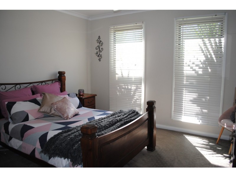 190 Westblade Avenue, Kerang VIC 3579