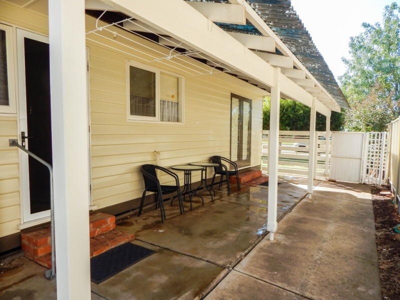 10 Lyall Avenue, Kerang VIC 3579