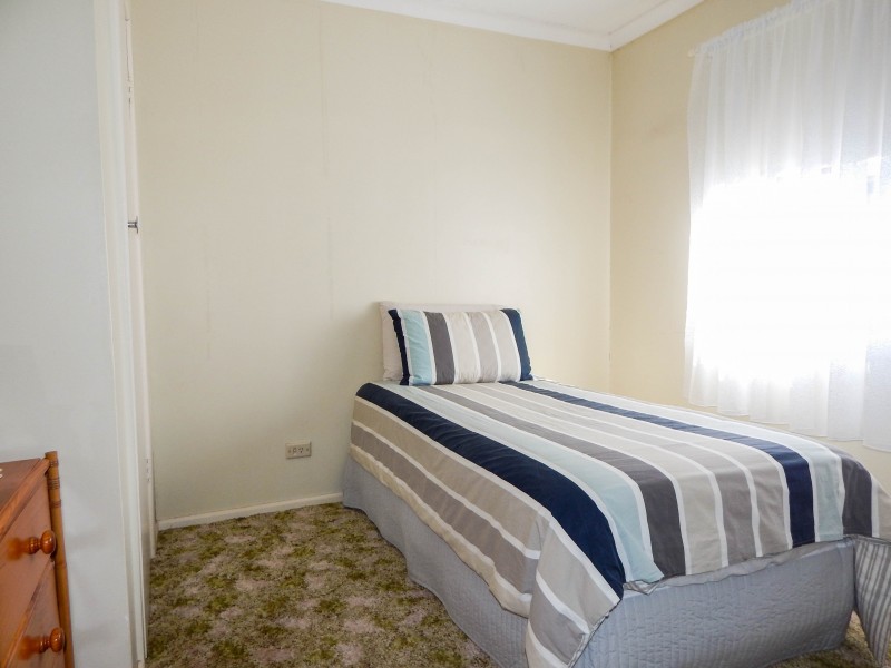 10 Lyall Avenue, Kerang VIC 3579