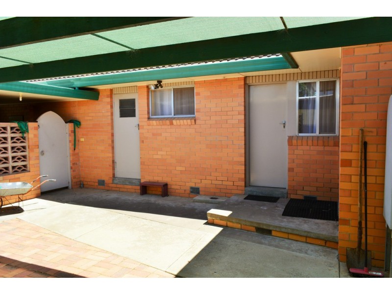 121 Cleeland Place, Kerang VIC 3579