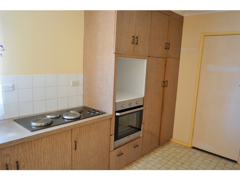 121 Cleeland Place, Kerang VIC 3579